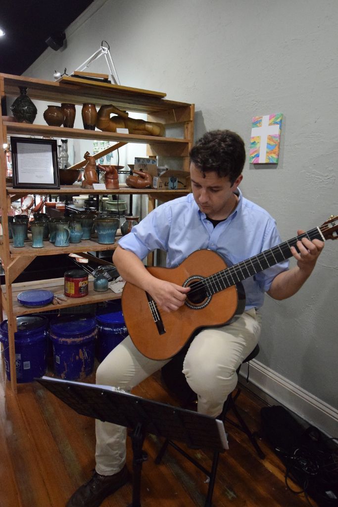 7-2019 art crawl 060 (683x1024).jpg